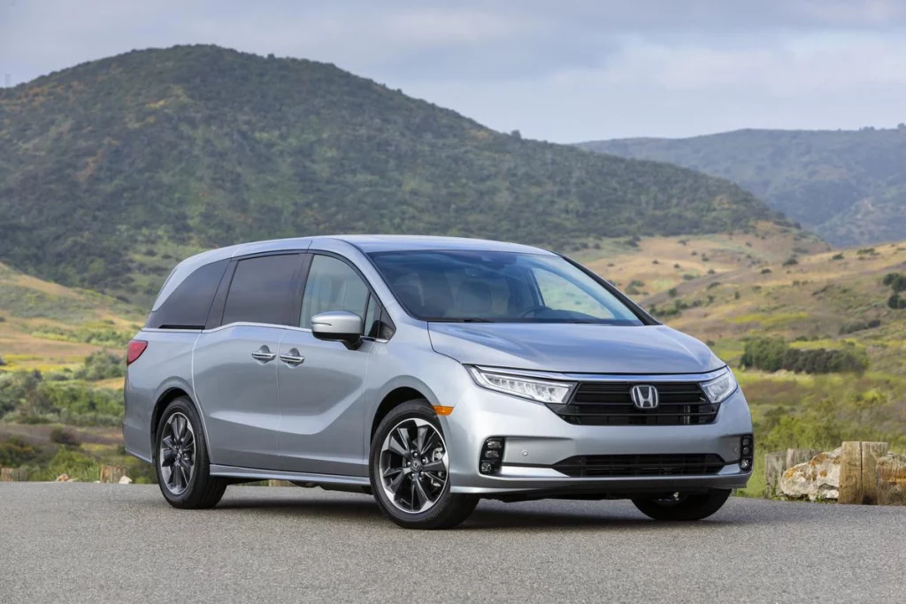 2023 Grey Honda Odyssey Touring
