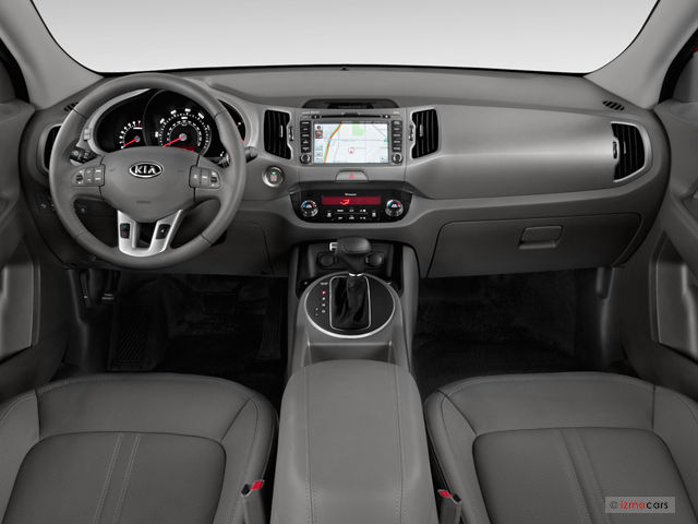 2013 Kia Sportage Dashboard