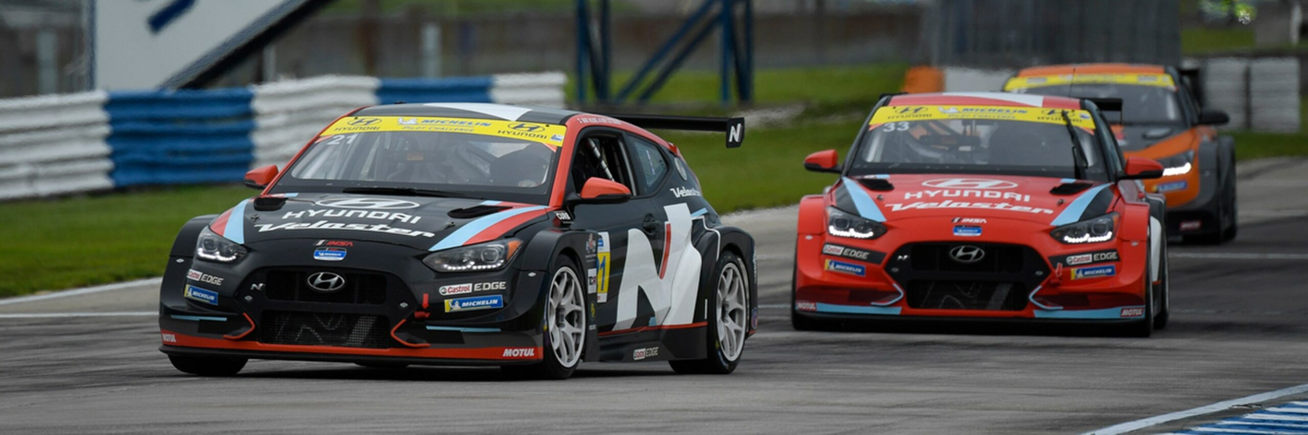 Backtoback podium sweeps for Hyundai Thistle Hyundai