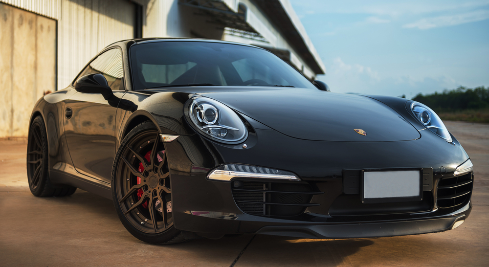 Black Porsche 911