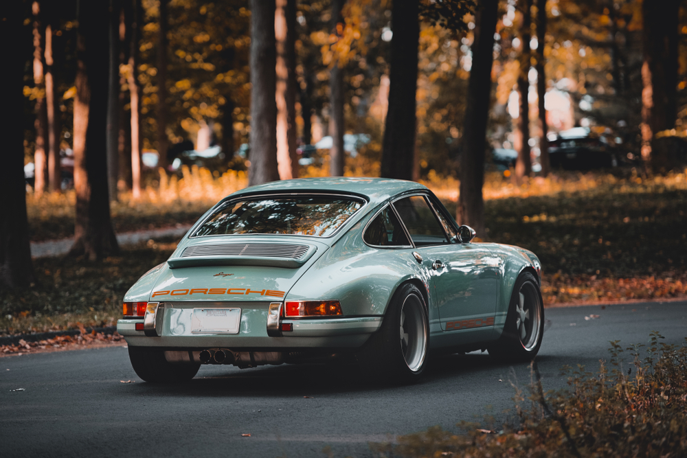 light blue singer porsche 911