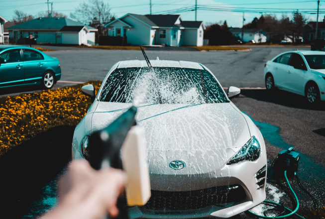 Clean Toyota 86 pearl white