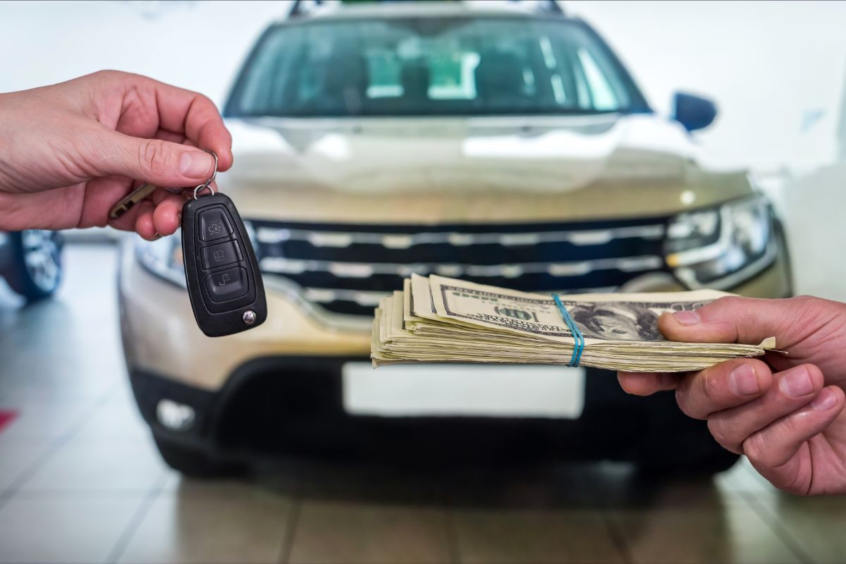 How to pay cash for a hot sale car from a private seller