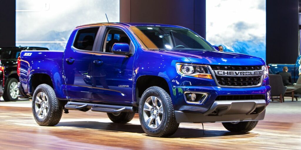 2019 Chevrolet Colorado in showroom